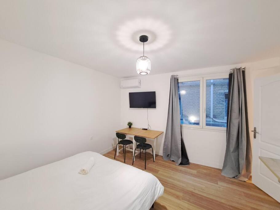 Verone, Charmant Studio Reims Exterior foto